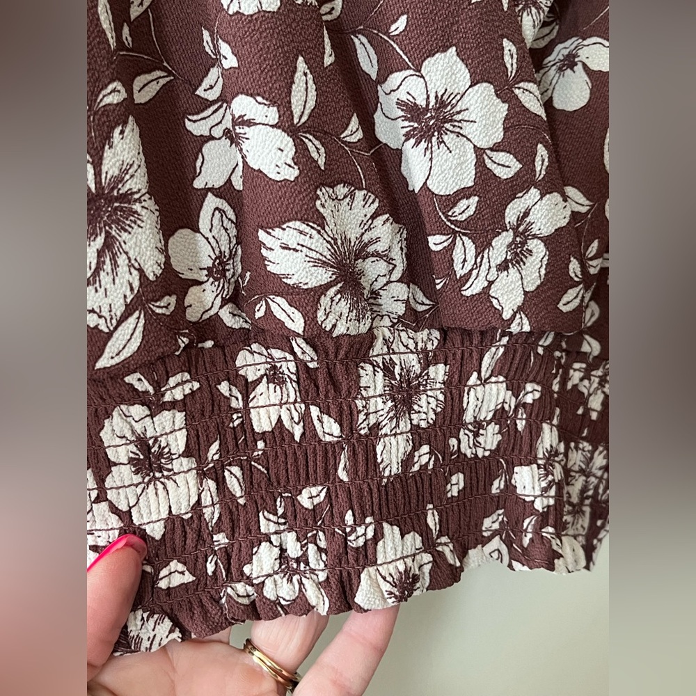 New! Monteau Floral Wrap Blouse Elastic Waist Women’s Size Medium - Picture 7 of 16